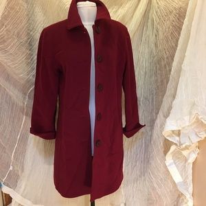 Kristen Blake 🧥 coat!